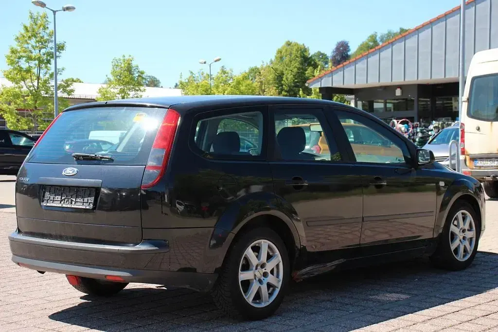 Gebraucht Ford Focus 145 PS (106 kW) 2005 Schwarz Limousine