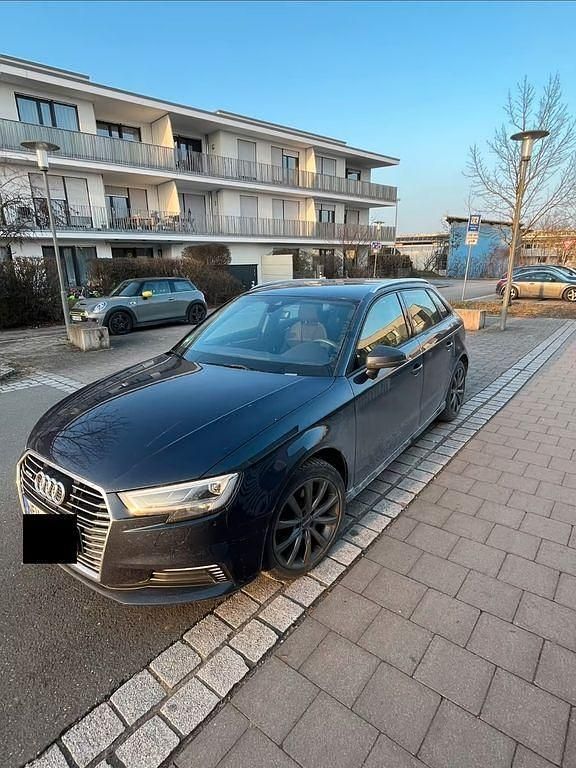 Gebraucht Audi A3 Sport 204 PS (150 kW) 2020 Blau Limousine
