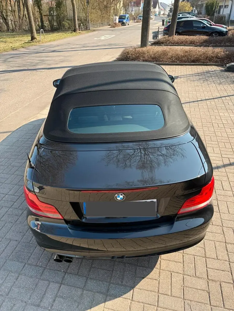Gebraucht BMW 118 Cabriolet 143 PS (105 kW) 2013 Schwarz Cabrio