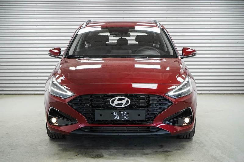 Neu Hyundai i30 2026 Ultimate red metallic () Kombi