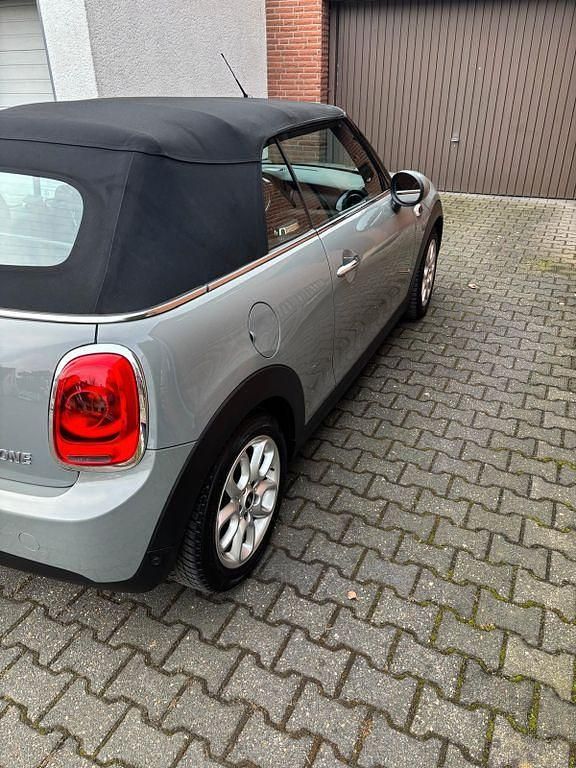 Gebraucht Mini One Cabriolet 102 PS (75 kW) 2018 Grau Cabrio