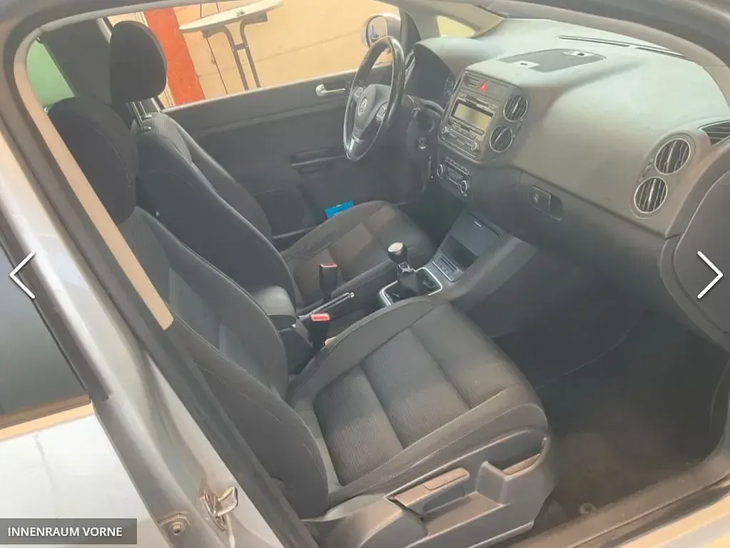 Gebraucht VW Golf VI Team 105 PS (77 kW) 2011 Reflexsilber Kleinwagen