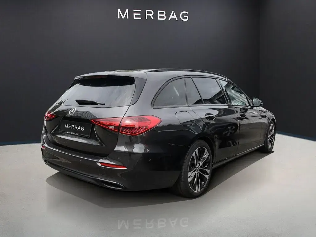Gebraucht Mercedes C220 Avantgarde 200 PS (147 kW) 2023 Grau Limousine