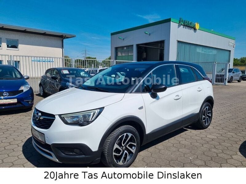 Weiß Gebraucht 2018 Opel Crossland X Design Edition SUV | 8.599 € (Guter Preis) - Bild 1/4