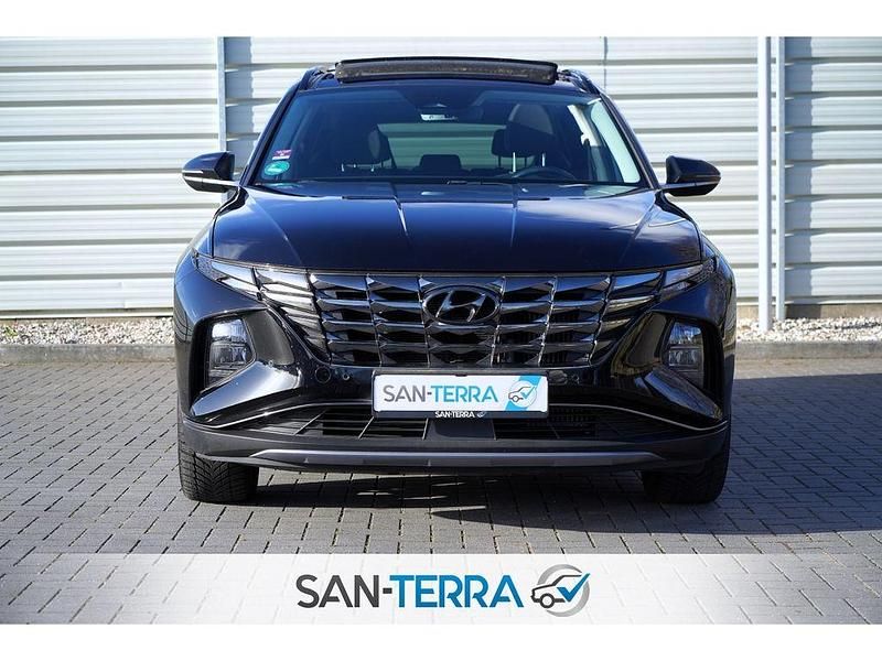 Gebraucht Hyundai Tucson 150 PS (110 kW) 2021 Schwarz SUV
