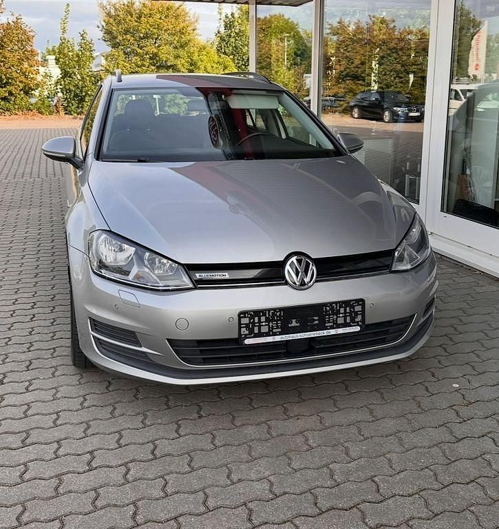 Gebraucht VW Golf VII Trendline 110 PS (80 kW) 2016 Silber Kombi