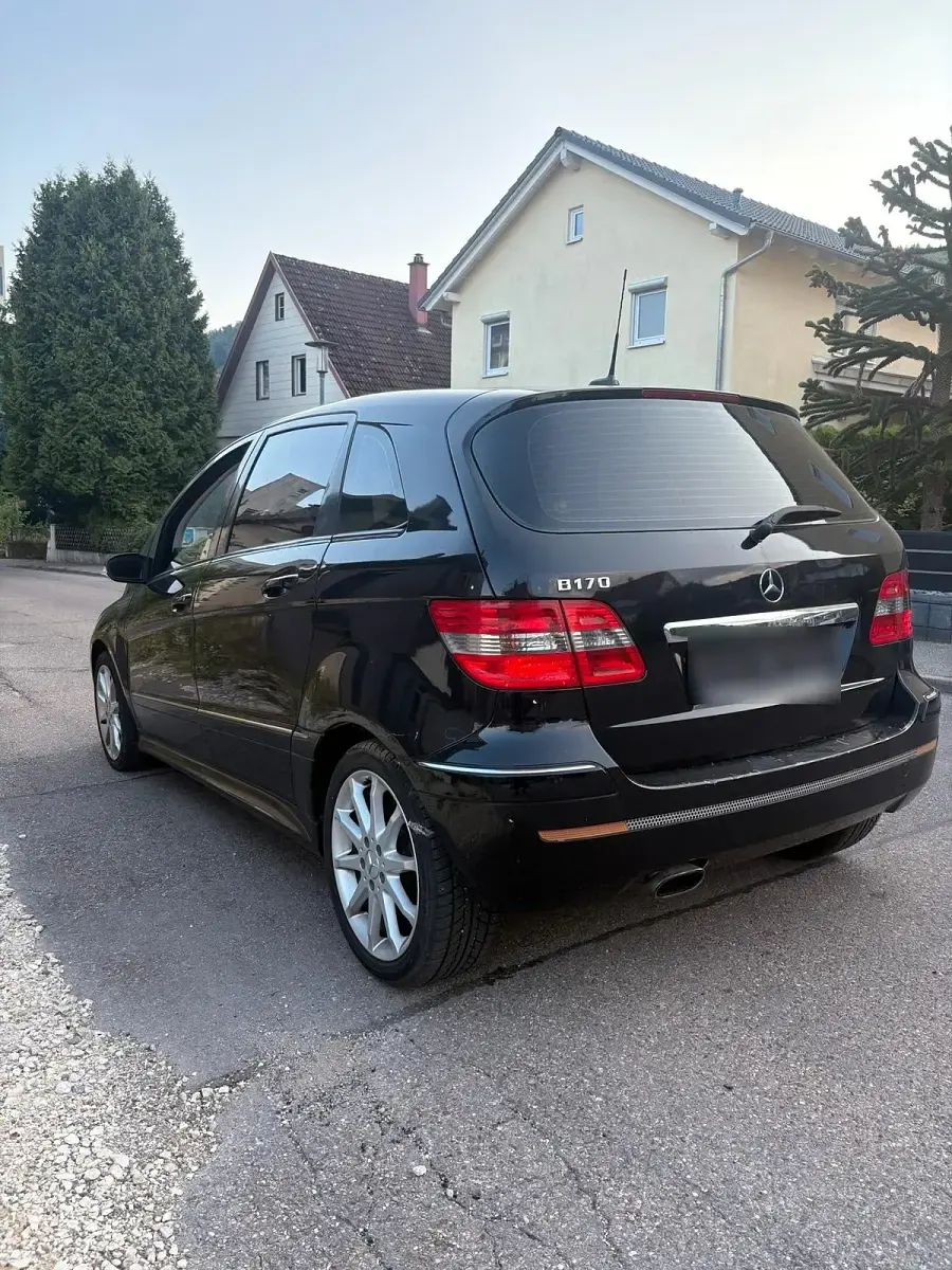Gebraucht Mercedes B170 116 PS (85 kW) 2006 Schwarz Van / Kleinbus