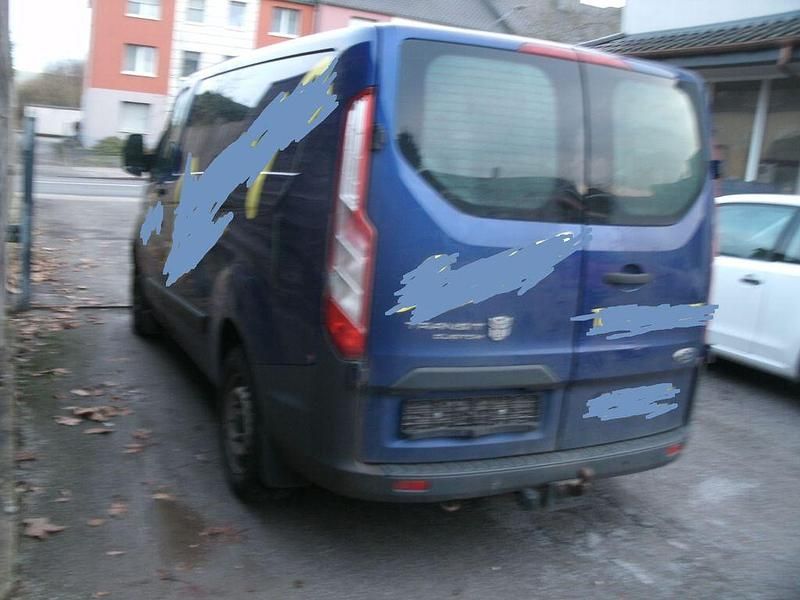 Gebraucht Ford Transit Custom 101 PS (74 kW) 2015 Blau Van / Kleinbus