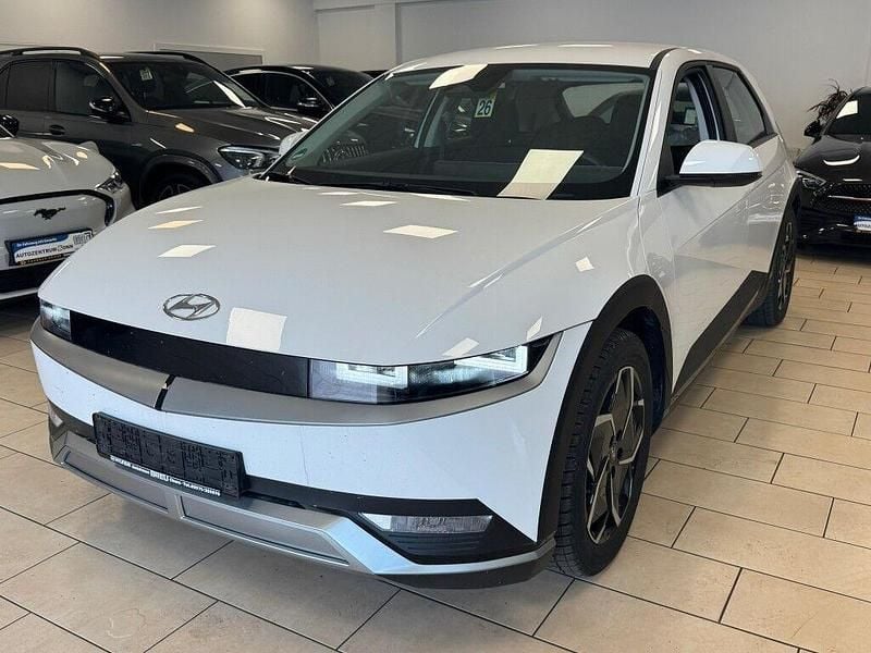 Weiß Gebraucht 2022 Hyundai Ioniq 5 SUV | 23.000 € (Guter Preis) - Bild 1/4