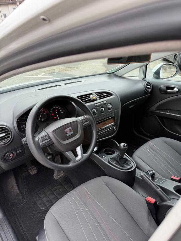 Gebraucht Seat Leon Copa 105 PS (77 kW) 2011 Weiß Kleinwagen