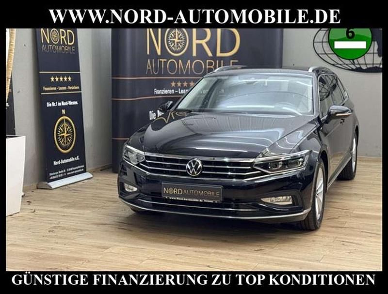 Deep black perleffekt Gebraucht 2022 VW Passat Elegance Kombi | 25.800 € (Etwas zu teuer) - Bild 1/3