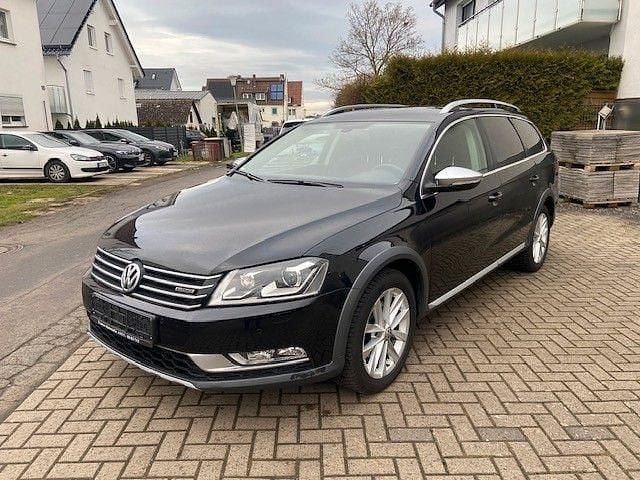 Gebraucht VW Passat Basis 211 PS (155 kW) 2013 Schwarz Kombi