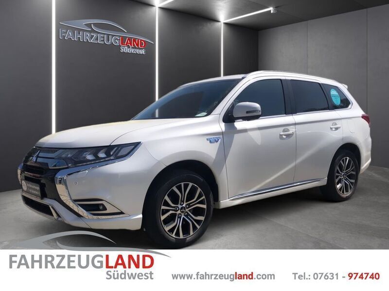 Weiß Gebraucht 2019 Mitsubishi Outlander P-HEV Edition SUV | 20.900 € (Fairer Preis) - Bild 1/4