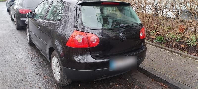 Gebraucht VW Golf 75 PS (55 kW) 2004 Schwarz Coupé