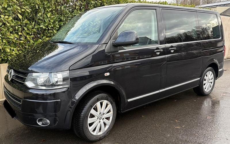 Schwarz Gebraucht 2013 VW Multivan Van | 19.000 € (Guter Preis) - Bild 1/4