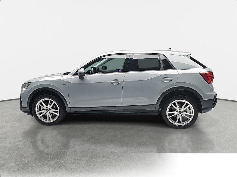 Neu Audi Q2 S-Line 150 PS (110 kW) 2025 Metallic SUV