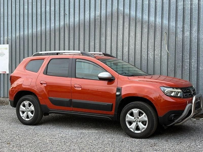 Orange Gebraucht 2022 Dacia Duster Prestige SUV | 18.900 € (Guter Preis) - Bild 1/4