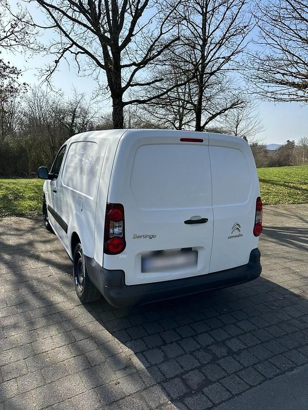 Gebraucht Citroën Berlingo 99 PS (72 kW) 2016 Weiß Van / Kleinbus