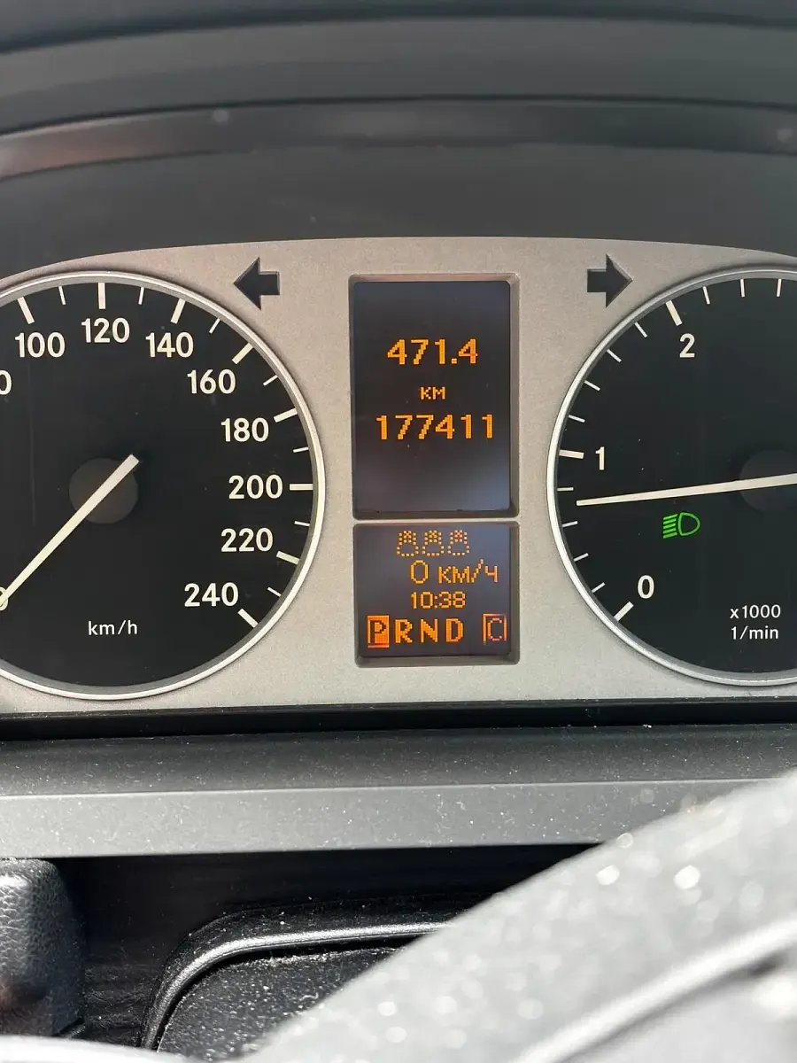 Gebraucht Mercedes B180 109 PS (80 kW) 2006 Schwarz Van / Kleinbus