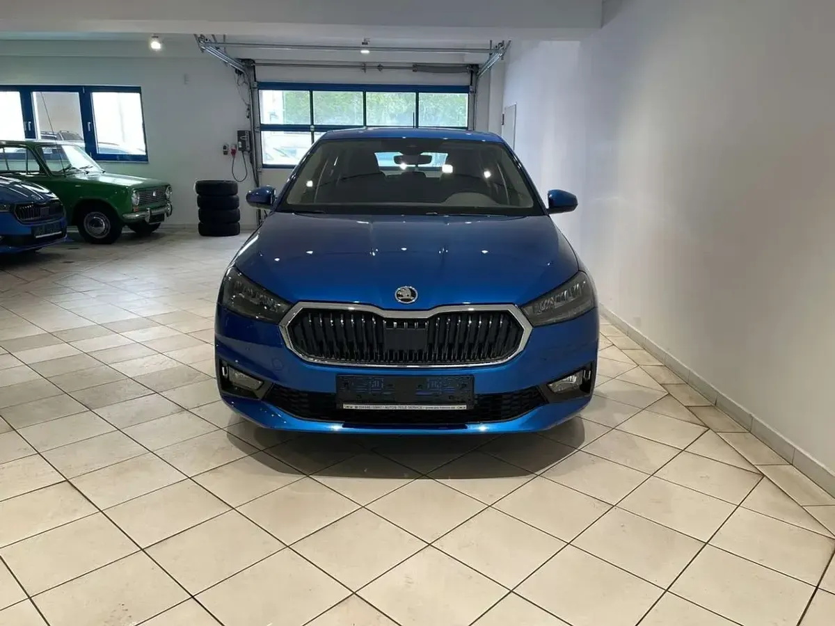Gebraucht Skoda Fabia Selection 95 PS (69 kW) 2025 Blau Kleinwagen