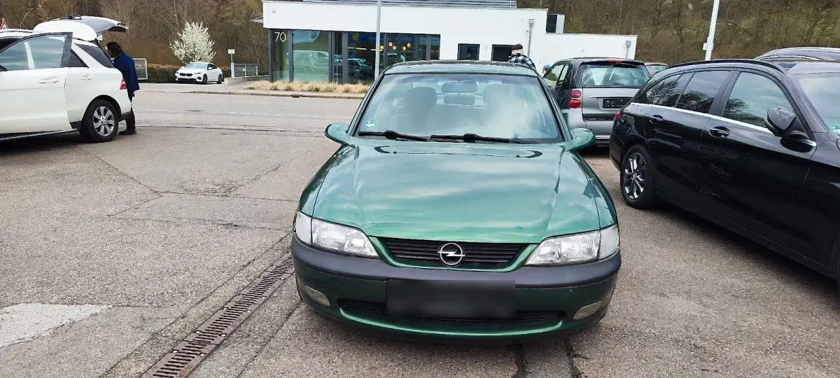 Gebraucht Opel Vectra 136 PS (100 kW) 1997 Grün Limousine