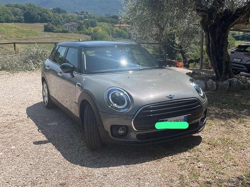 Silber Gebraucht 2022 Mini Cooper Clubman Kombi | 24.000 € (Fairer Preis) - Bild 1/4