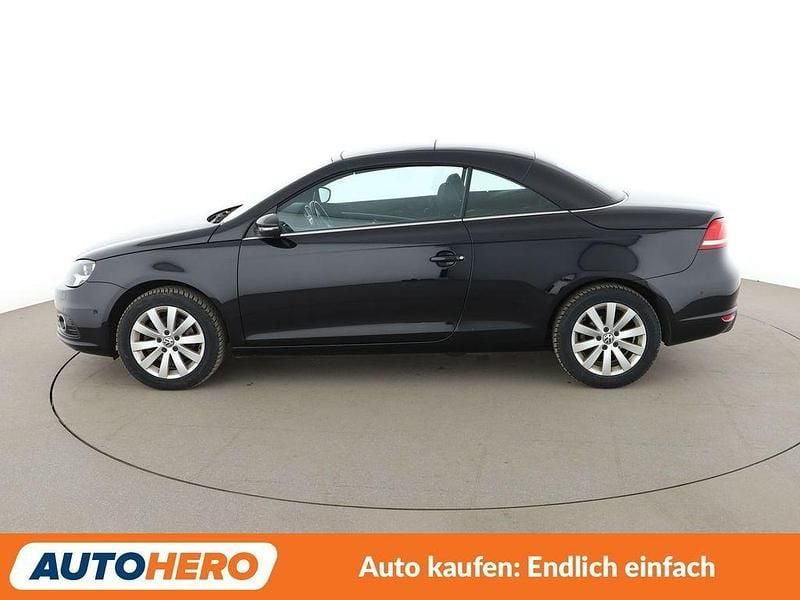 Second-hand VW Eos 122 CP (89 kW) 2015 Negru Cabrio
