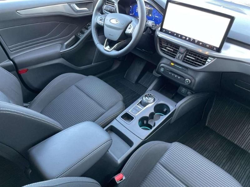 Gebraucht Ford Focus Titanium X 116 PS (85 kW) 2023 Dynamicblau metallic Limousine