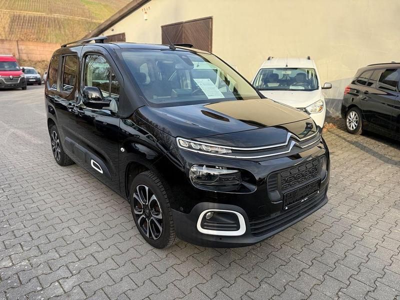 Gebraucht Citroën Berlingo Feel 131 PS (96 kW) 2019 Schwarz Van / Kleinbus