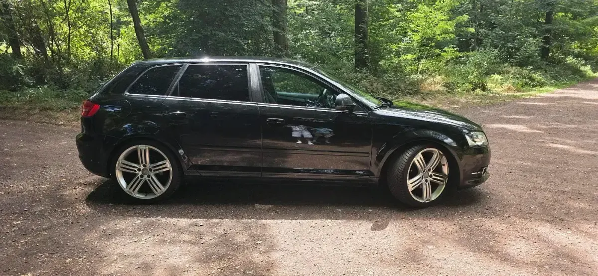 Gebraucht Audi A3 125 PS (91 kW) 2009 Schwarz Kleinwagen