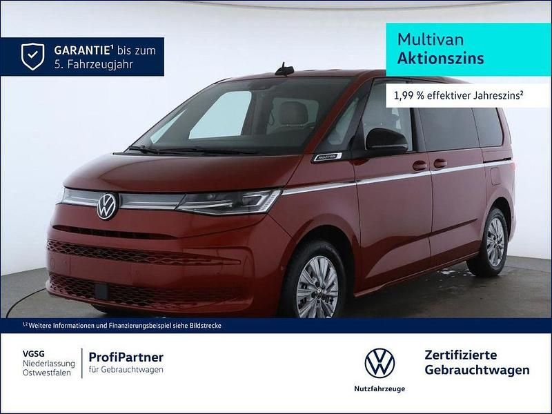 Gebraucht VW Multivan Style 177 PS (130 kW) 2025 Rot Van