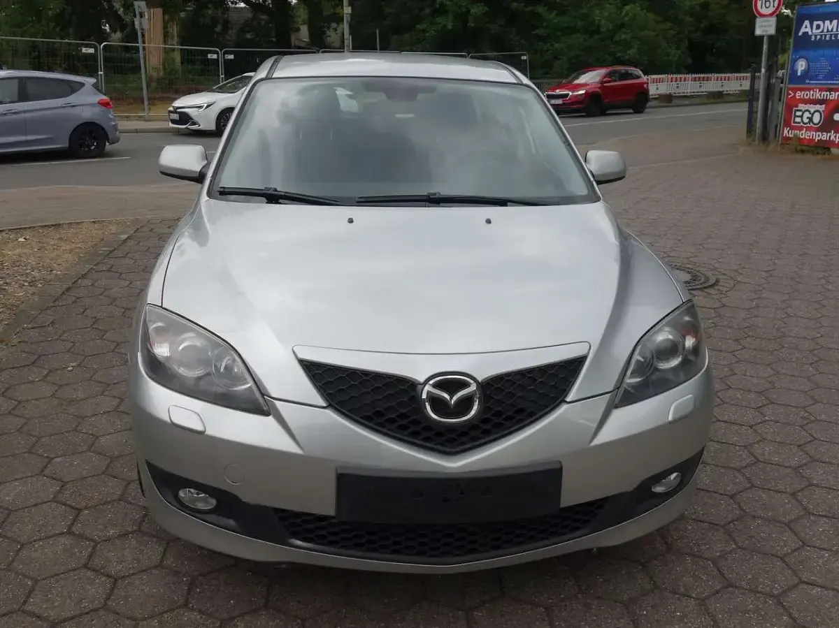 Gebraucht Mazda 3 Inclusive 105 PS (77 kW) 2008 Silber Limousine