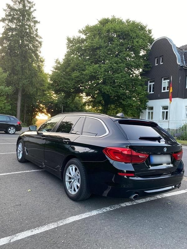 Usata BMW 520 190 CV (139 kW) 2017 Nero Station wagon