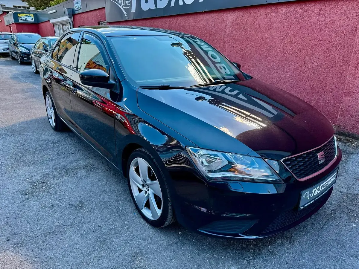 Gebraucht Seat Toledo 4You 86 PS (63 kW) 2014 Schwarz Kleinwagen