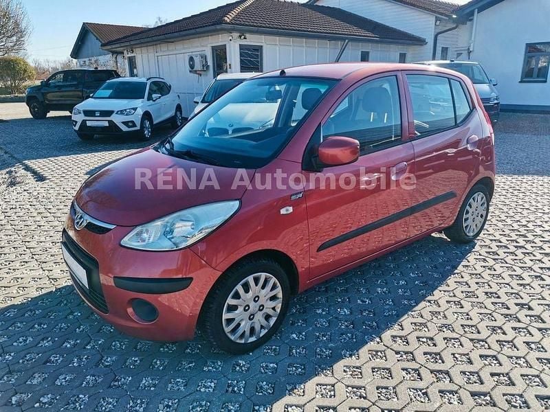 Gebraucht Hyundai i10 77 PS (56 kW) 2009 Rot Kleinwagen