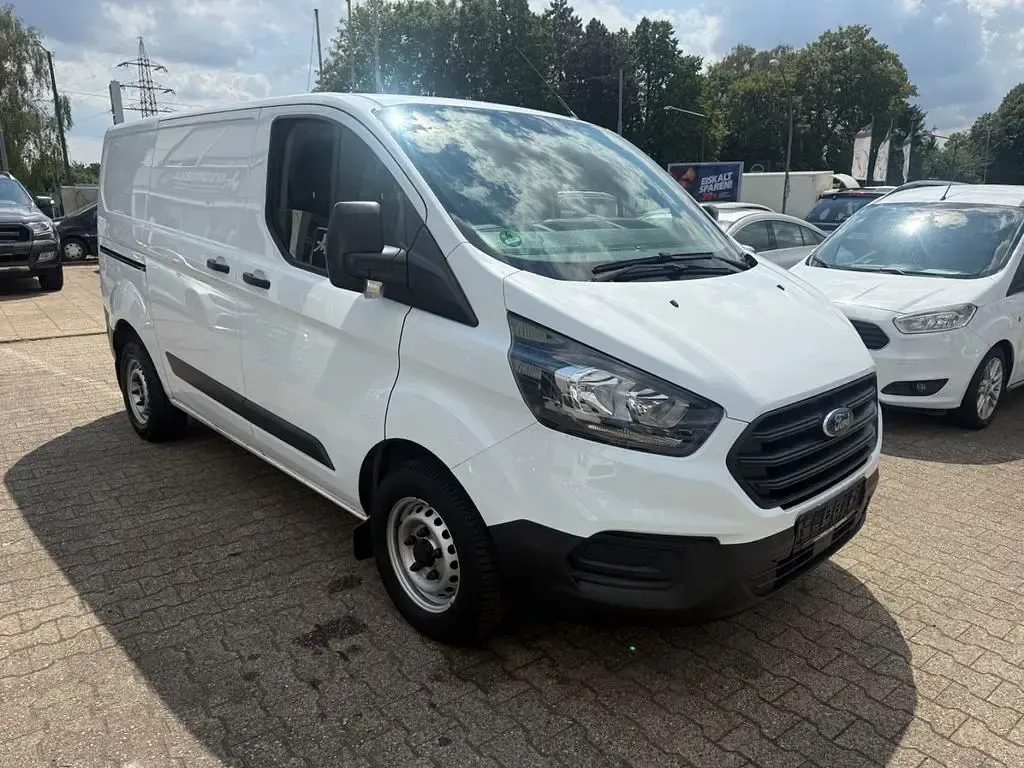 Gebraucht Ford Transit Custom 105 PS (77 kW) 2018 Weiß Van