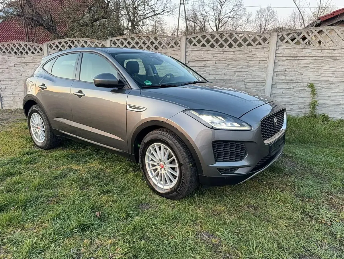 Usata Jaguar E-Pace 150 CV (110 kW) 2019 Grigio SUV