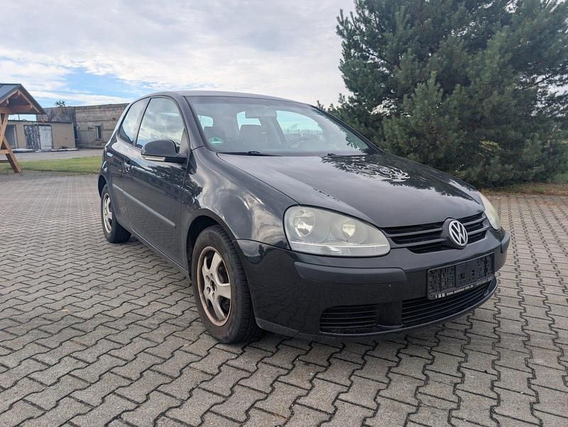 Gebraucht VW Golf V 75 PS (55 kW) 2003 Schwarz Kleinwagen