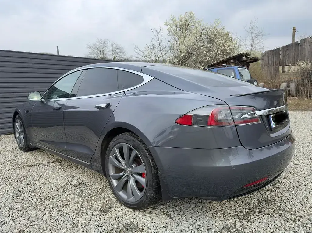 Usado Tesla Model S Performance 584 kW (795 CV) 2020 Gris Utilitario