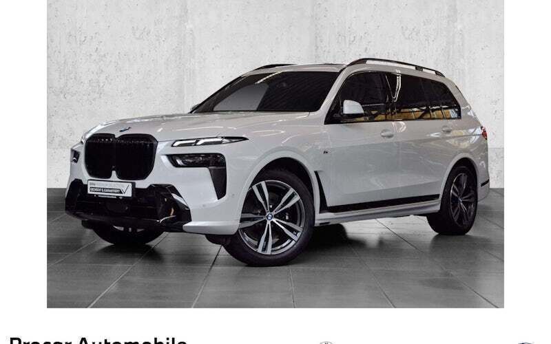 Weiß Gebraucht 2024 BMW X7 Comfort Edition SUV | 88.980 € - Bild 1/3