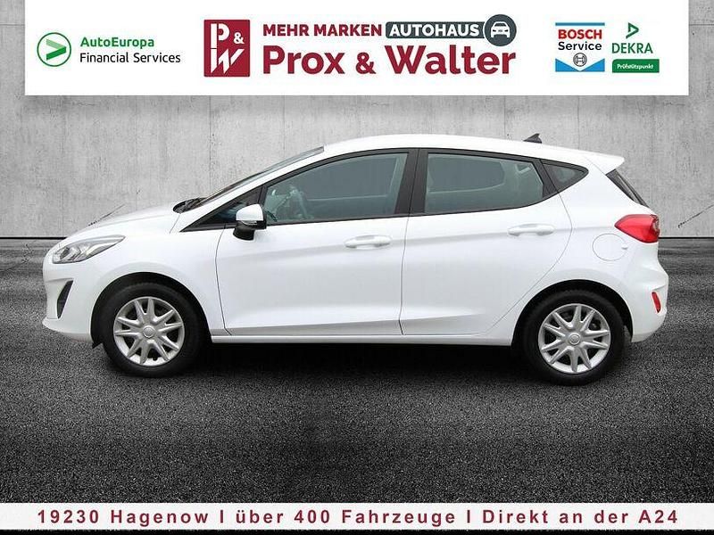 Gebraucht Ford Fiesta Cool & Connect 75 PS (55 kW) 2020 Weiß Kleinwagen