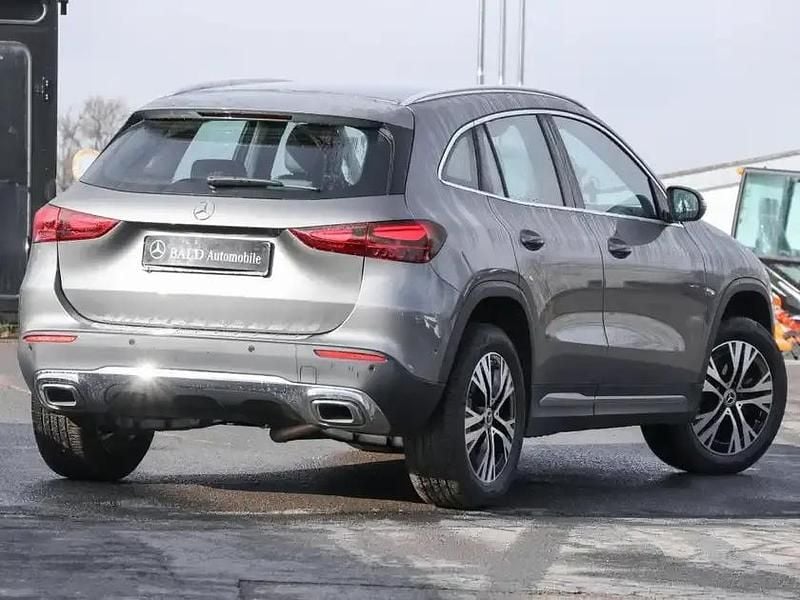 Gebraucht Mercedes GLA200 Progressive 150 PS (110 kW) 2025 Grau mountain grey metallic SUV