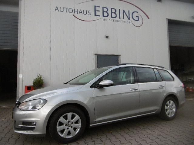 Silber Gebraucht 2014 VW Golf VII Trendline Kombi | 8.490 € (Etwas zu teuer) - Bild 1/4