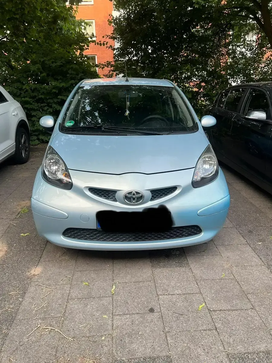 Gebraucht Toyota Aygo 68 PS (50 kW) 2006 Blau Kleinwagen