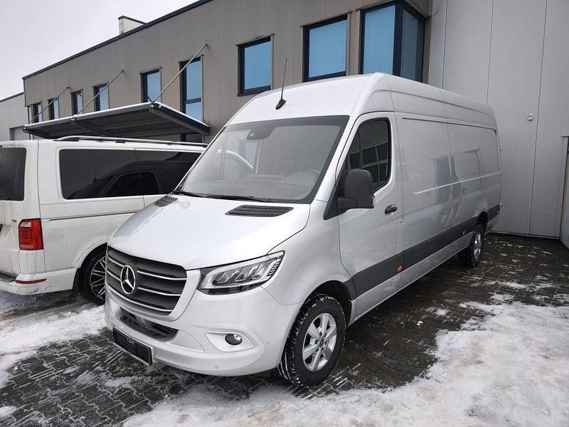 Gebraucht Mercedes Sprinter 170 PS (125 kW) 2021 Silber Van