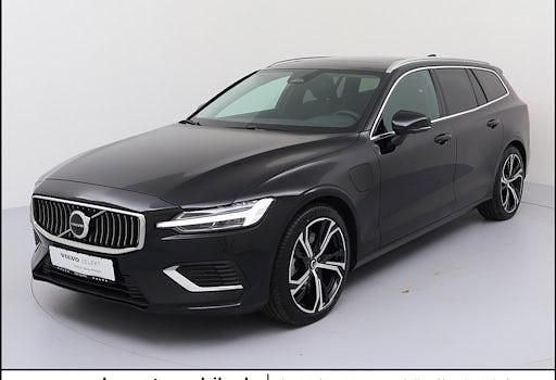 Gebraucht Volvo V60 Plus 350 PS (257 kW) 2025 Schwarz Kombi