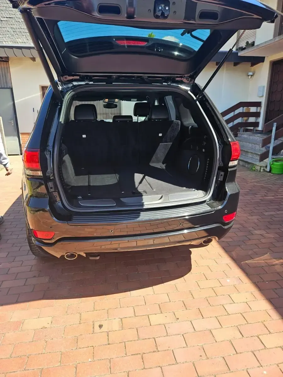 Gebraucht Jeep Cherokee 250 PS (183 kW) 2017 Schwarz SUV