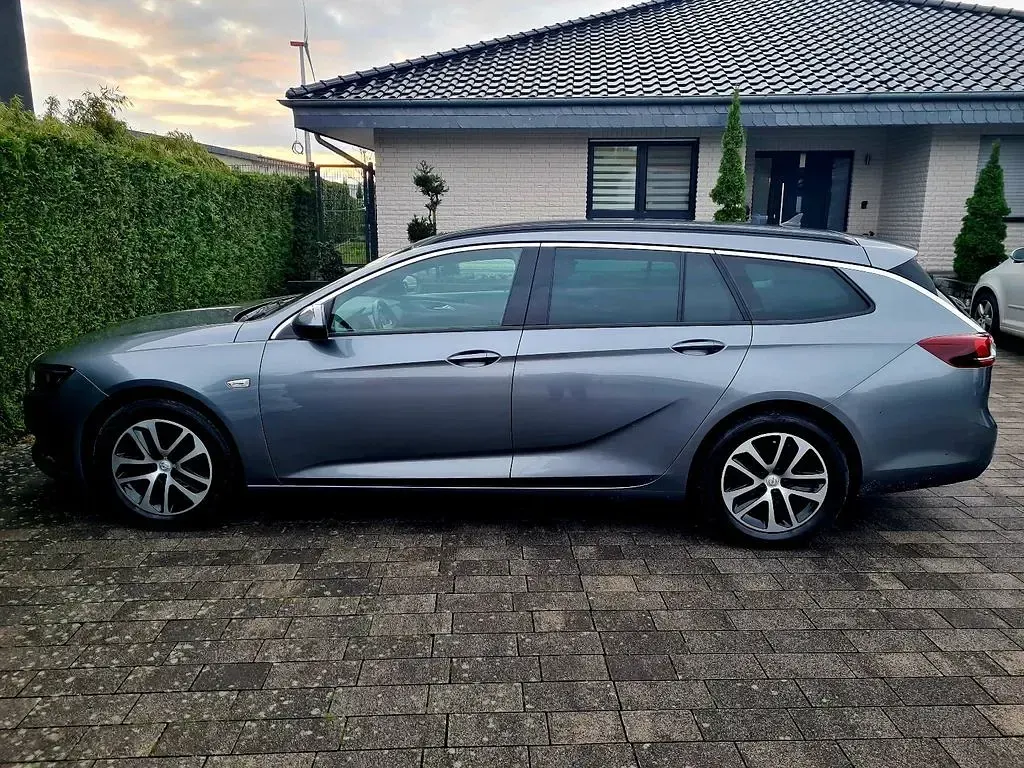 Gebraucht Opel Insignia Edition 136 PS (100 kW) 2020 Grau Kombi