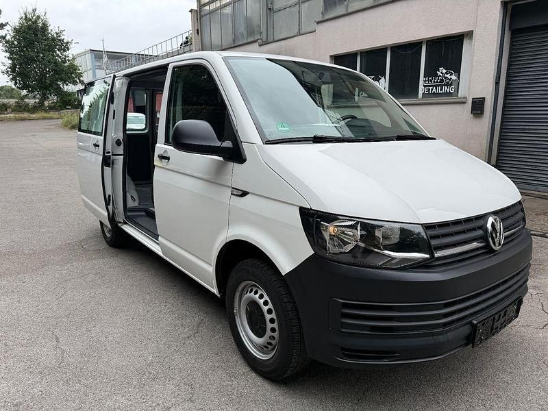 Gebraucht VW Transporter 102 PS (75 kW) 2019 Weiß Van