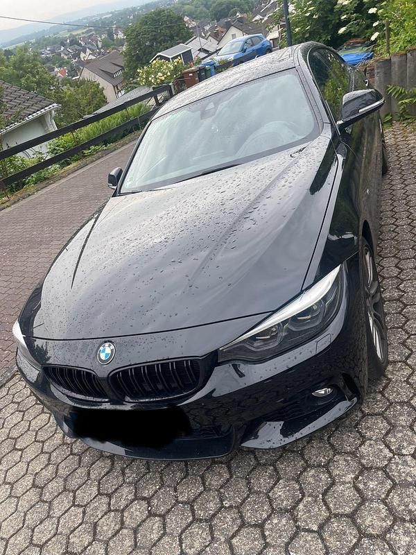 Schwarz Gebraucht 2017 BMW 420 M Sport Coupé | 20.000 € (Fairer Preis) - Bild 1/4